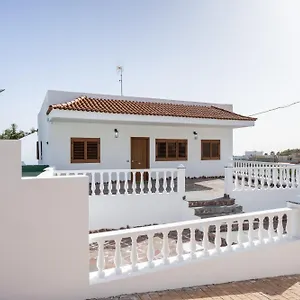 Lightbooking Arali - Lujo Renovado En Tenerife , Fasnia España